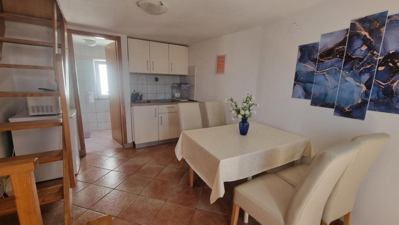 Apartment Igor With Balcony And Sea View Baska  Exterior photo